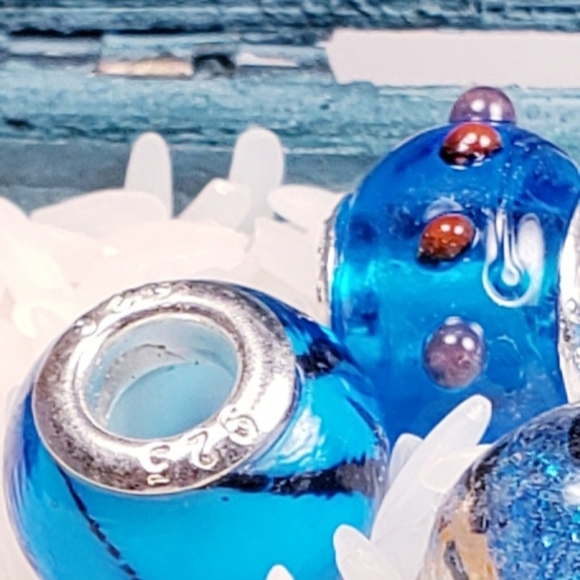 Charms - Picture 2 of 3